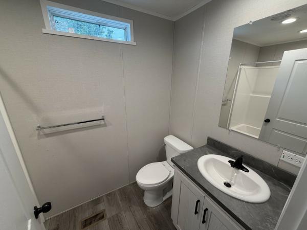 2025 Champion RAP1666H32085 Mobile Home