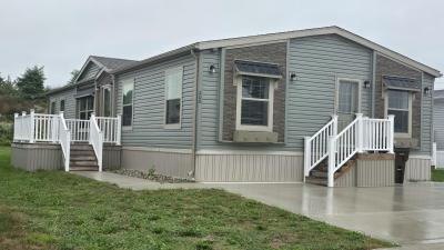 Mobile Home at 27484 Oregon Road Lot 200 Perrysburg, OH 43551