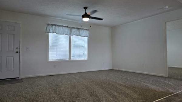 2026 Colony 204 550BP28563A  Home