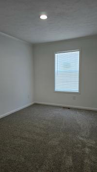 2026 Colony 204 550BP28563A  Home