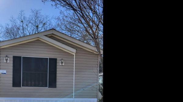 Photo 1 of 2 of home located at 1601 E Fm 1417 #5 Sherman, TX 75090