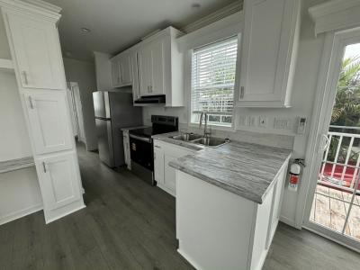 Photo 4 of 9 of home located at 39 Connie Dr Lake Placid, FL 33852