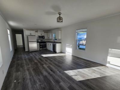 Photo 2 of 10 of home located at 1555 William Traverse City, MI 49686