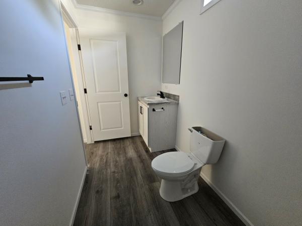 2027 Champion RAP1456H21023 Mobile Home