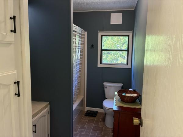 1989 Victorian TV8014CKU2 Mobile Home