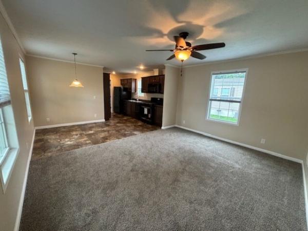 2014 Clayton MDC376915IN Mobile Home