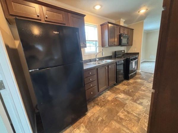 2014 Clayton MDC376915IN Mobile Home