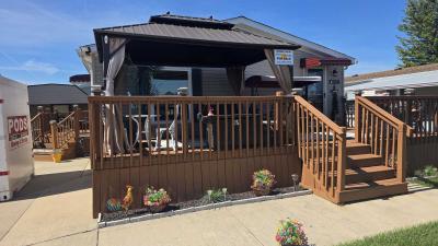 Photo 2 of 40 of home located at 13553 Pear St Carleton, MI 48117