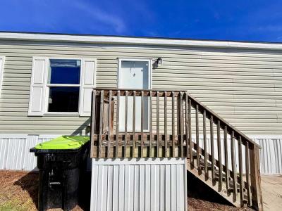 Photo 3 of 20 of home located at 117 Daisy St Jacksonville, NC 28546