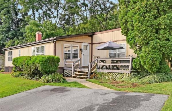 Photo 1 of 2 of home located at 37 Kimberly Ave New Providence, PA 17560