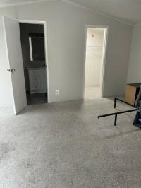 2000 Skyline Manufactured Home