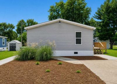 Photo 2 of 8 of home located at Pulaski Mahomet, Il 61853 Lot 320 Mahomet, IL 61853
