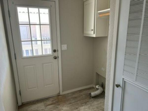 2019 Champion CT-2410 Manufactured Home