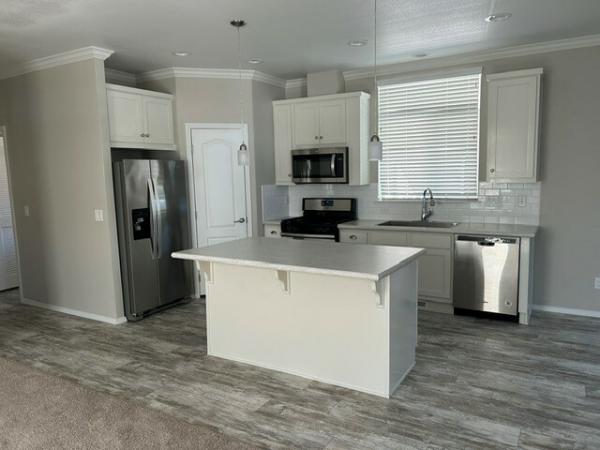 2019 Champion CT-2410 Manufactured Home