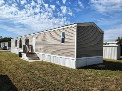 Photo 2 of 15 of home located at 5135 S. Hydraulic St. Wichita, KS 67216
