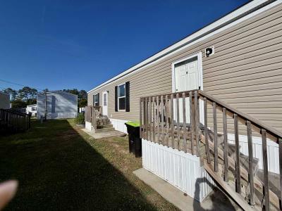 Photo 2 of 17 of home located at 344 Helen St Jacksonville, NC 28546
