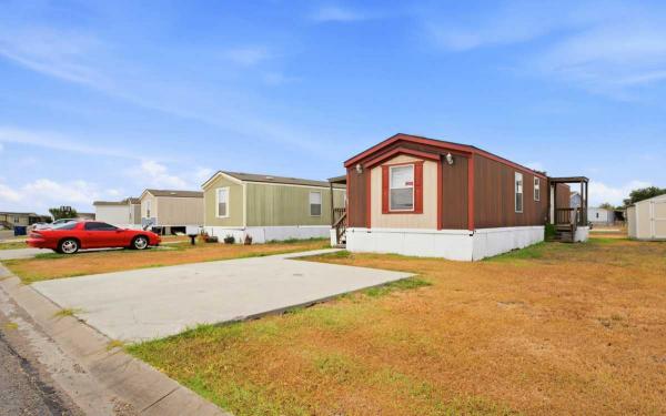 2016 Oak Creek Mobile Home For Sale
