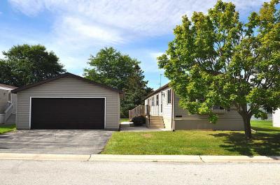 Mobile Home at 722 Acacia Sheboygan Falls, WI 53085