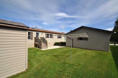 Photo 3 of 15 of home located at 722 Acacia Sheboygan Falls, WI 53085