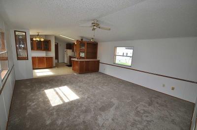 Photo 4 of 15 of home located at 722 Acacia Sheboygan Falls, WI 53085