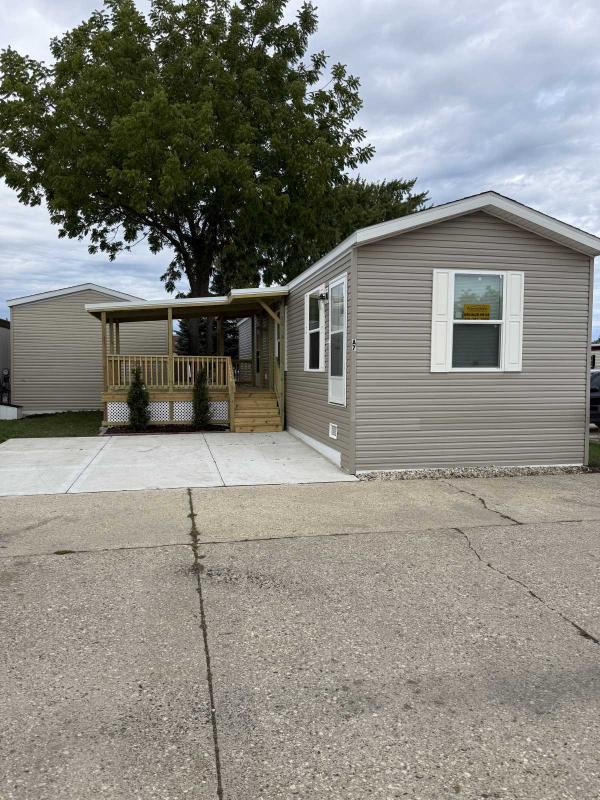 2023 Skyline Arlington Manufactured Home