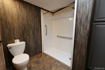Photo 5 of 5 of home located at 42 Brentwood Dr White Lake, MI 48386