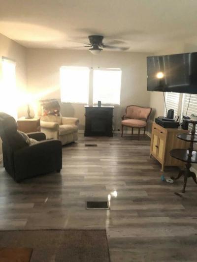 Photo 3 of 7 of home located at 103 Oakhill Key Ct. Valrico, FL 33594