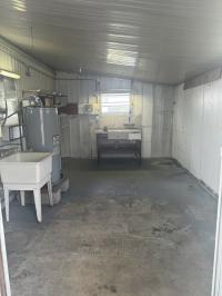1984 Palm mobile Home