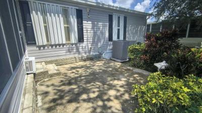Photo 5 of 30 of home located at 27110 Jones Loop Rd Lot #82 Punta Gorda, FL 33982