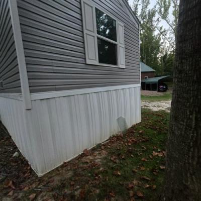 Photo 4 of 15 of home located at 4117 Highway 246 North Hodges, SC 29653