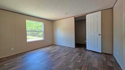 Photo 3 of 11 of home located at 1233 Letha Petrey Road Williamsburg, KY 40769