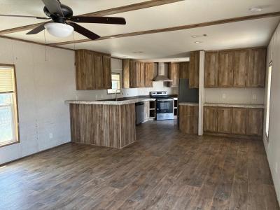 Photo 3 of 9 of home located at 201 Avenue R Sunray, TX 79086