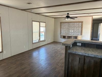 Photo 5 of 9 of home located at 201 Avenue R Sunray, TX 79086