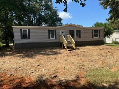 Photo 2 of 12 of home located at 15 Bolden Cir Selma, AL 36701