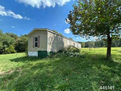 Mobile Home at 125 Tunnel Creek Rd Hustonville, KY 40437