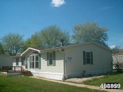 Mobile Home at Inverness Community 310 Nelly Temperance, MI 48182