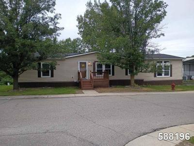 Mobile Home at Lake Villa / Haven Cove 210 Laurel Leah Oxford, MI 48371