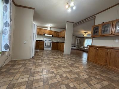 Photo 4 of 8 of home located at 1668 Knollwood Bend Ypsilanti, MI 48198