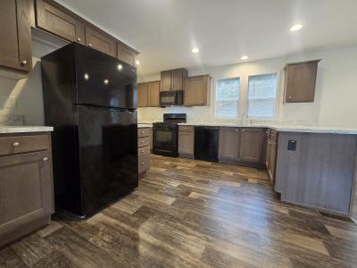 Photo 5 of 16 of home located at 10899 Pomona Miamisburg, OH 45342