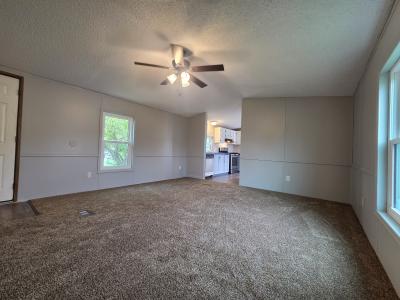 Photo 3 of 16 of home located at 11163 Chestnut Square Miamisburg, OH 45342