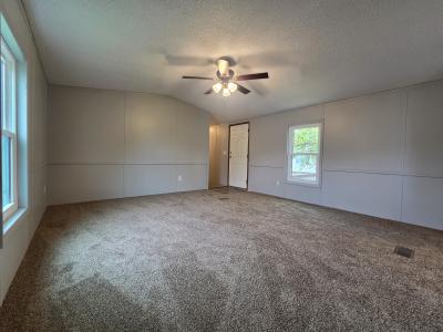 Photo 4 of 16 of home located at 11163 Chestnut Square Miamisburg, OH 45342