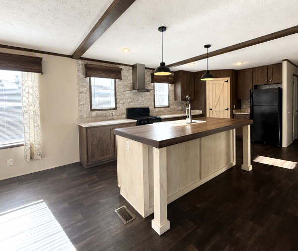 2018 Clayton Mobile Home For Sale