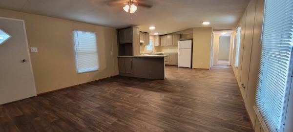 1998 Clayton Homes Inc Mobile Home For Sale