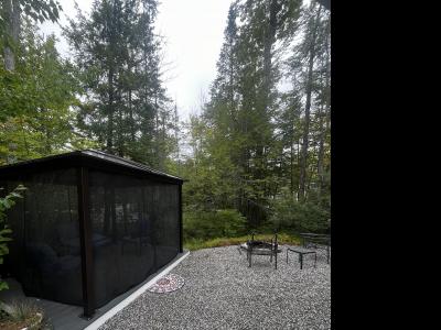 Photo 3 of 18 of home located at 261 Point Sebago Road, Lot S0848 Casco, ME 04015