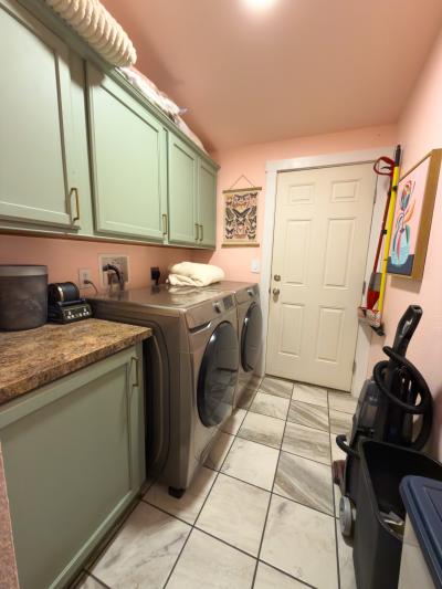 Photo 5 of 34 of home located at 687 Royal Coachman Blvd #0108 Dillon, CO 80435