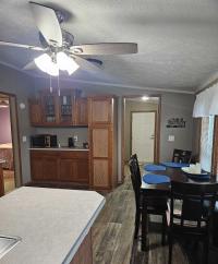 1999 Four Seasons Mobile Home