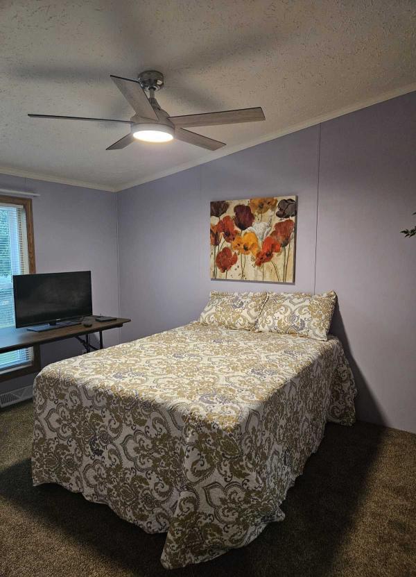 1999 Four Seasons Mobile Home