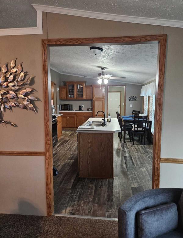 1999 Four Seasons Mobile Home