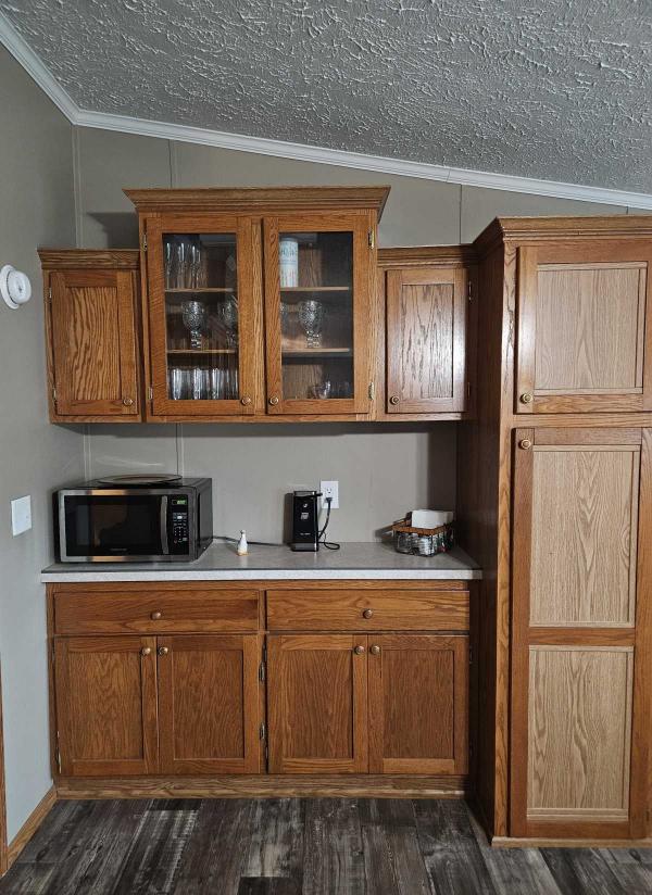 1999 Four Seasons Mobile Home