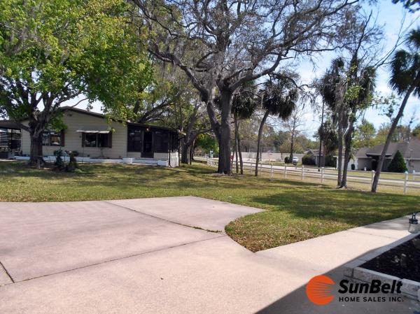 1984 VICT Manufactured Home